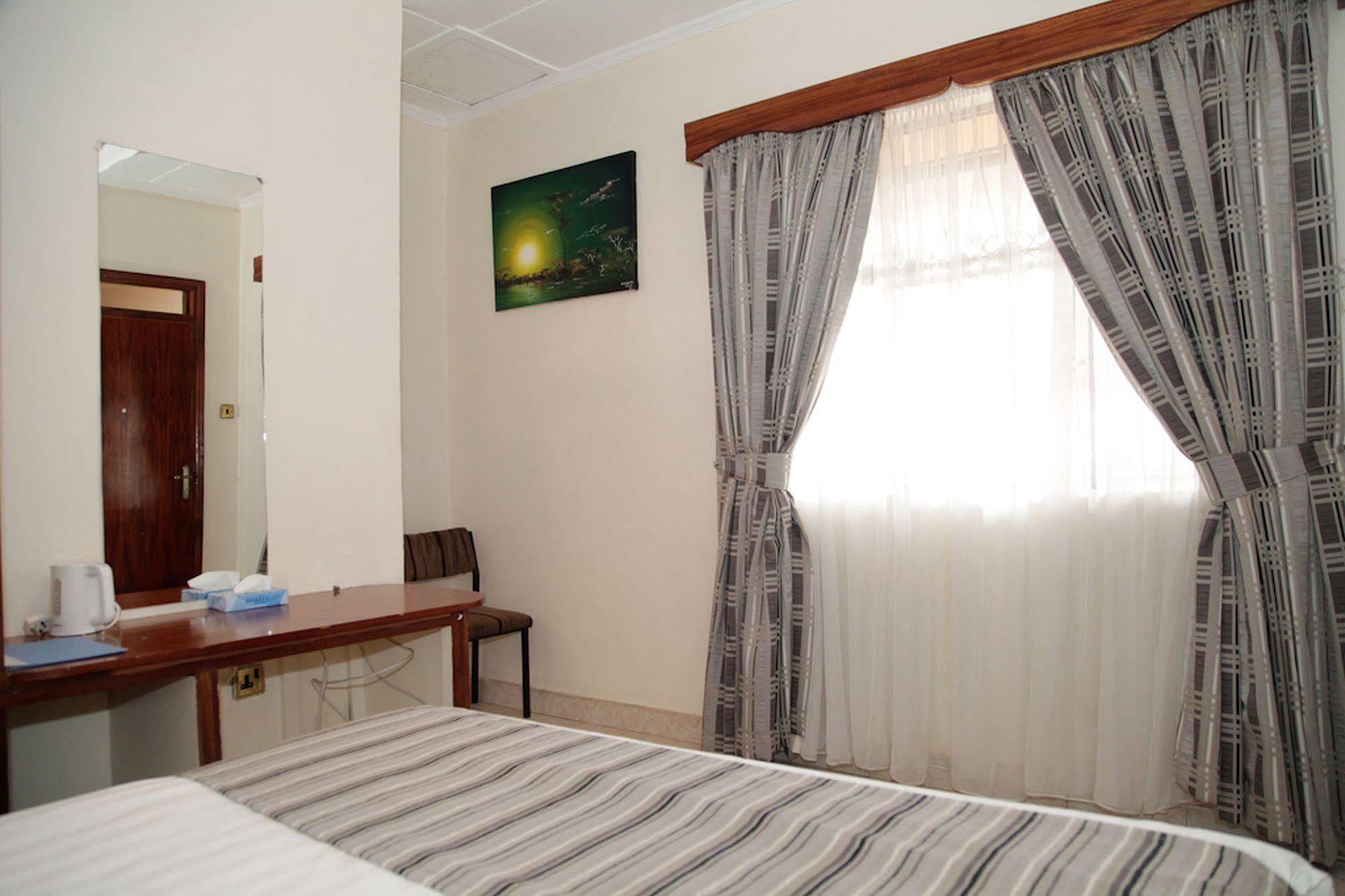 Magnolia Pine Bed & Breakfast Nairobi Exteriör bild