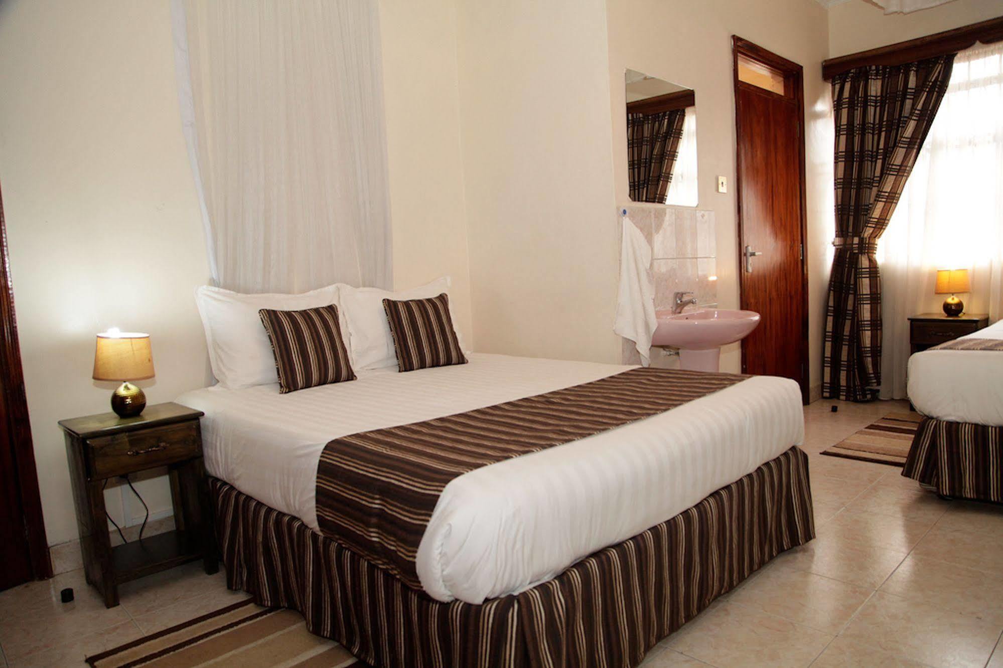 Magnolia Pine Bed & Breakfast Nairobi Exteriör bild