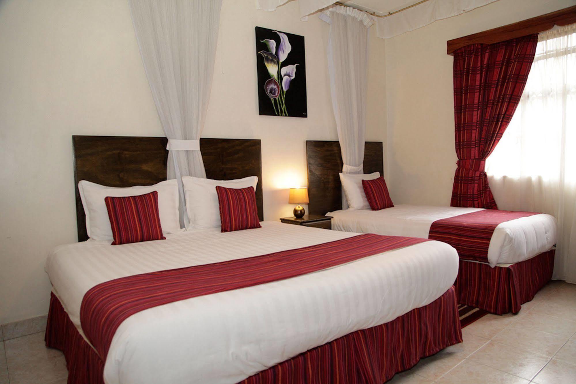 Magnolia Pine Bed & Breakfast Nairobi Exteriör bild